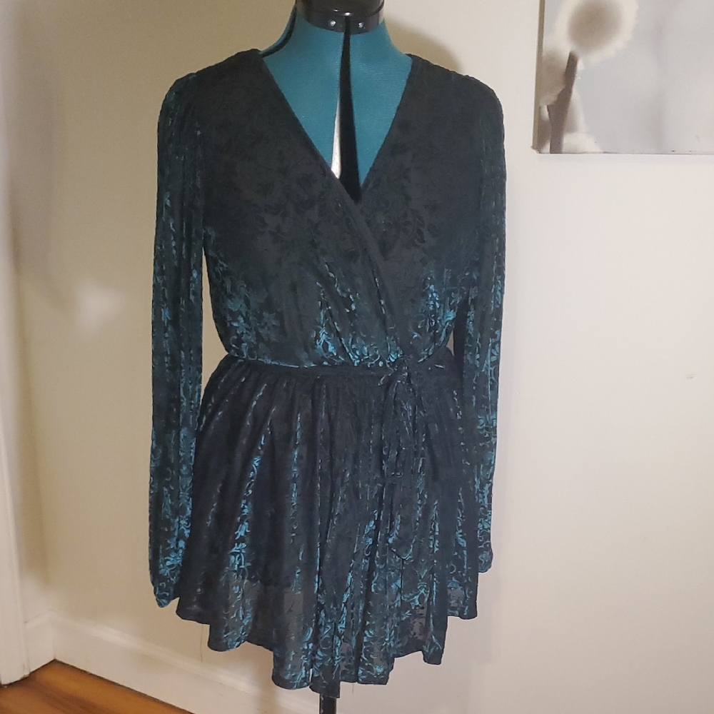 Elegant Black and Teal Jumpsuit